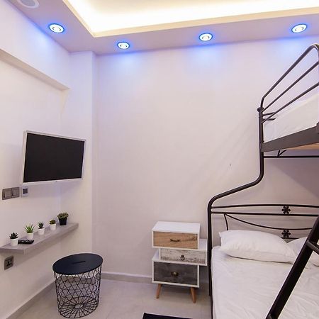 Modern Studio For 4 In Glyfada Athens Exterior photo