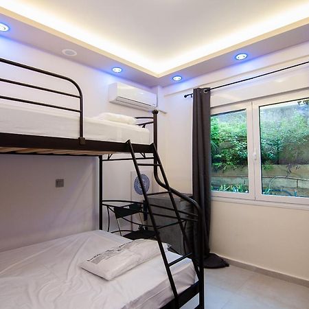Modern Studio For 4 In Glyfada Athens Exterior photo